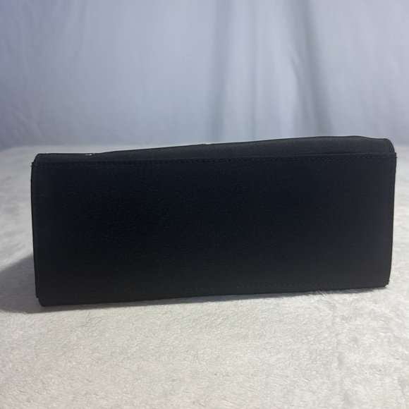 Vintage Deadstock Black Purse with Bamboo Handles and Elephant Design - Picture 4 of 6